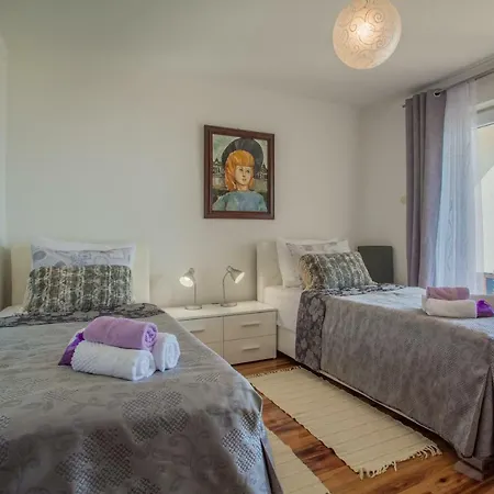 Apartment Sara -