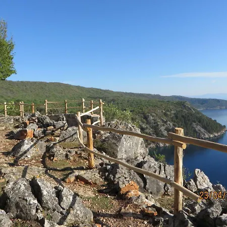 Appartement Sara - *