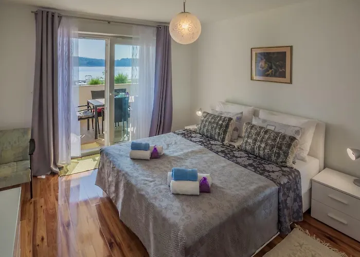 Sara - דירה קרס